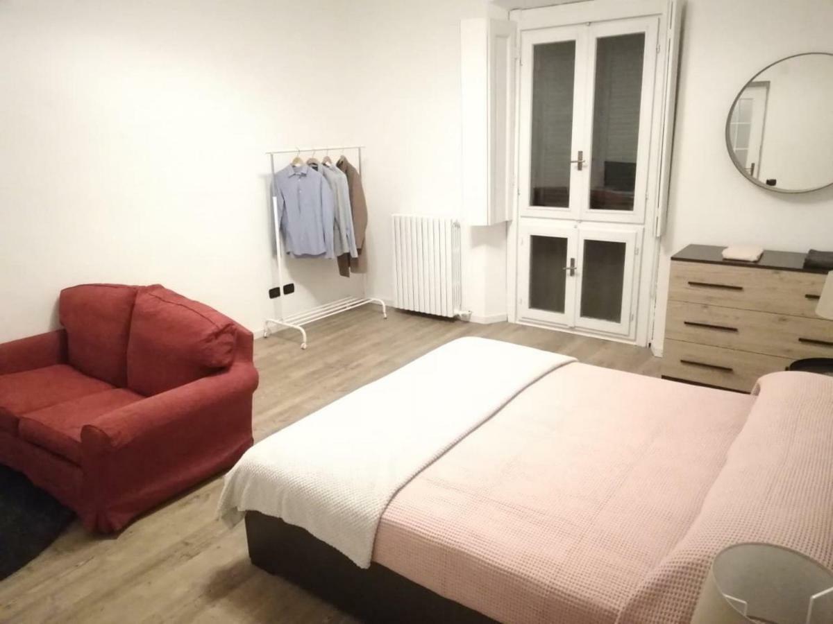 Centro E Parco 10 Min - Flat In Monza Appartement Buitenkant foto